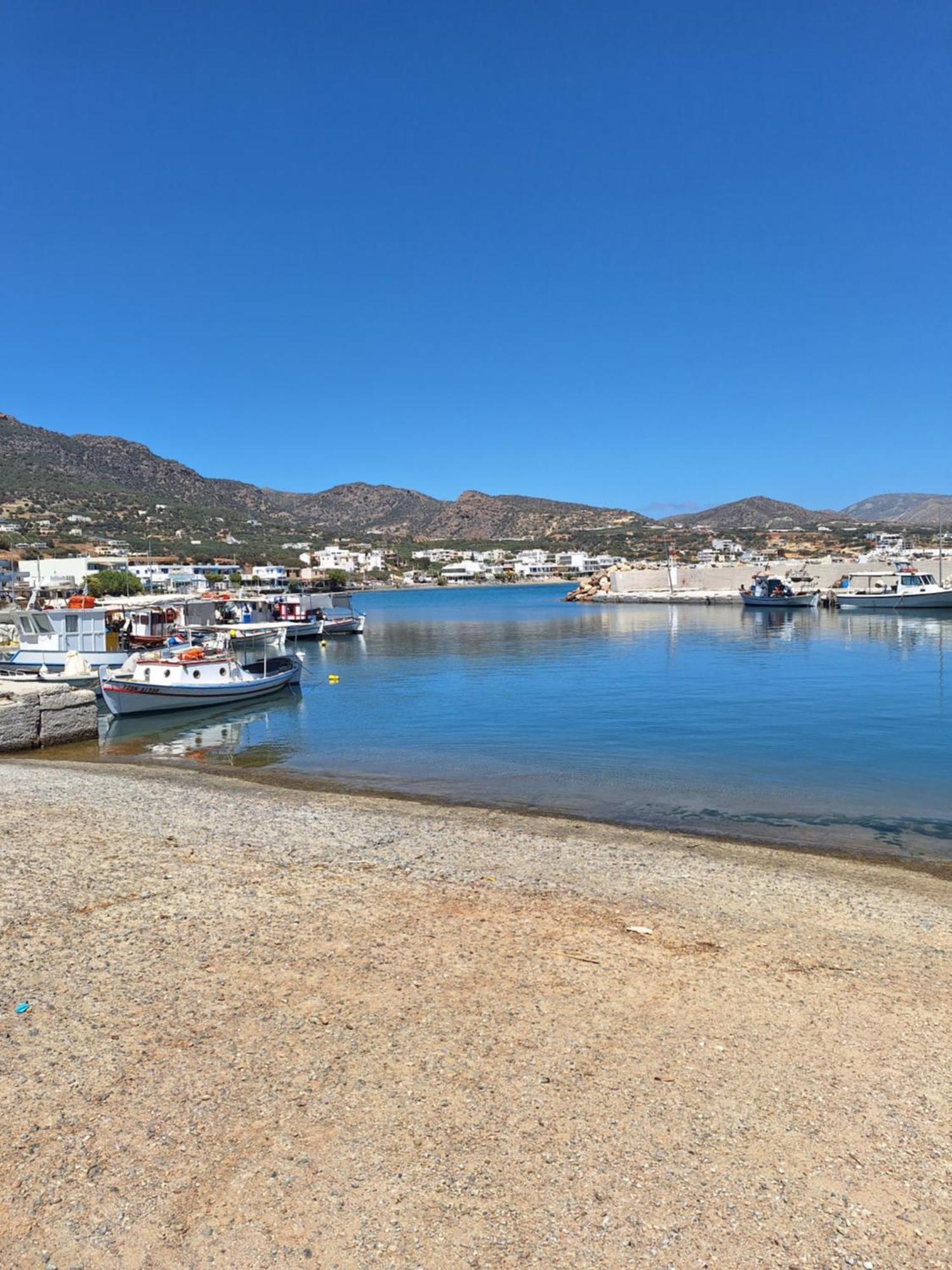 Marena 2 Daire Makrýgialos Dış mekan fotoğraf