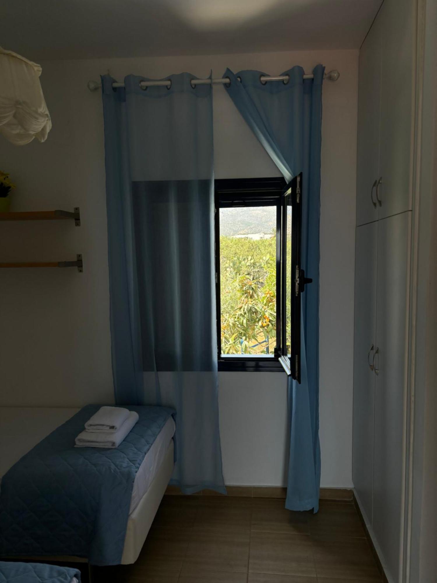 Marena 2 Daire Makrýgialos Dış mekan fotoğraf